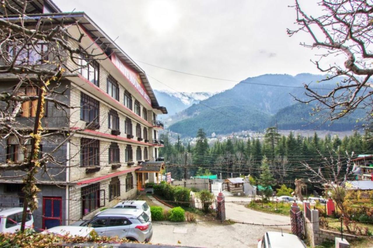 White Mountain Hotel