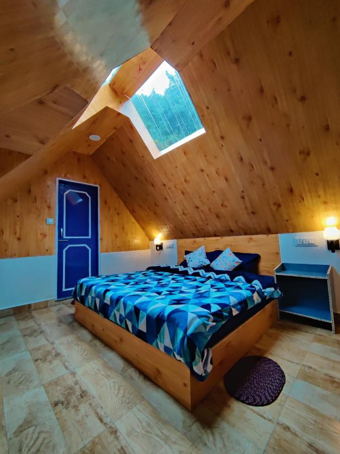 Last Stop Riverside Wooden Huts, Camps & Dorms * Manali (Himachal Pradesh)