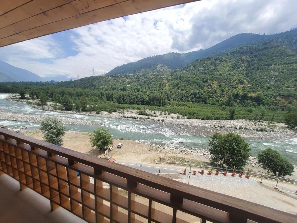 Shirar And Manali (Himachal Pradesh)