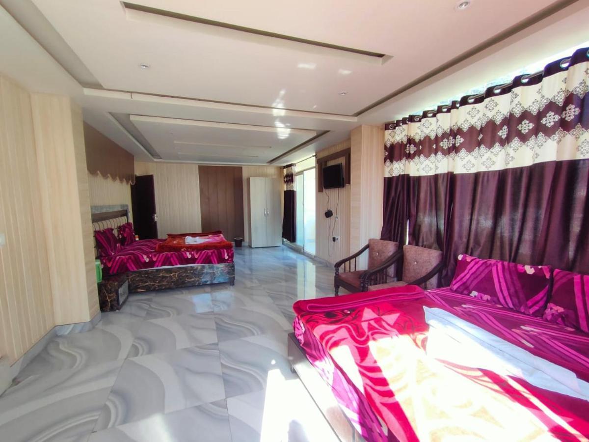 Royal - In Center Hotel Manali (Himachal Pradesh)