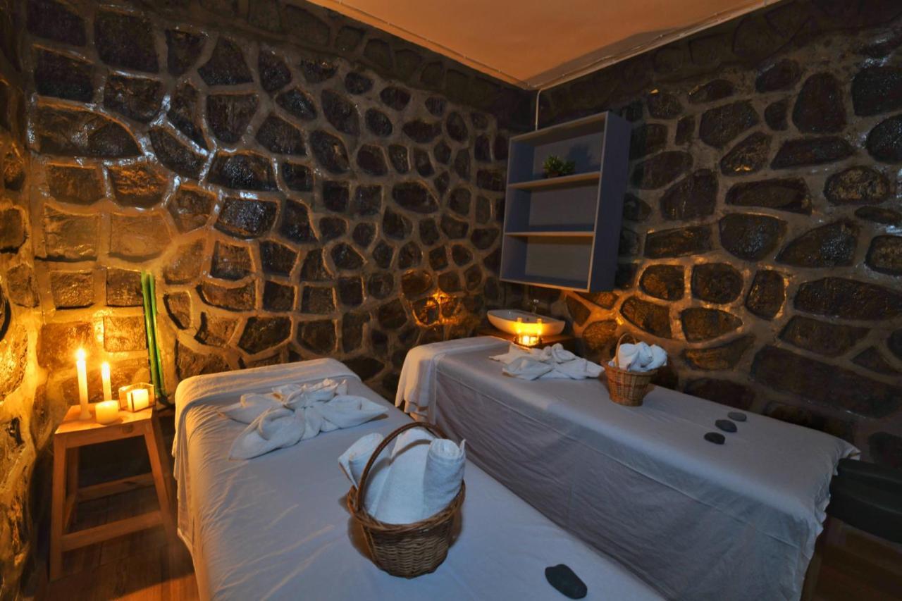 Shirar And Hotel 3*