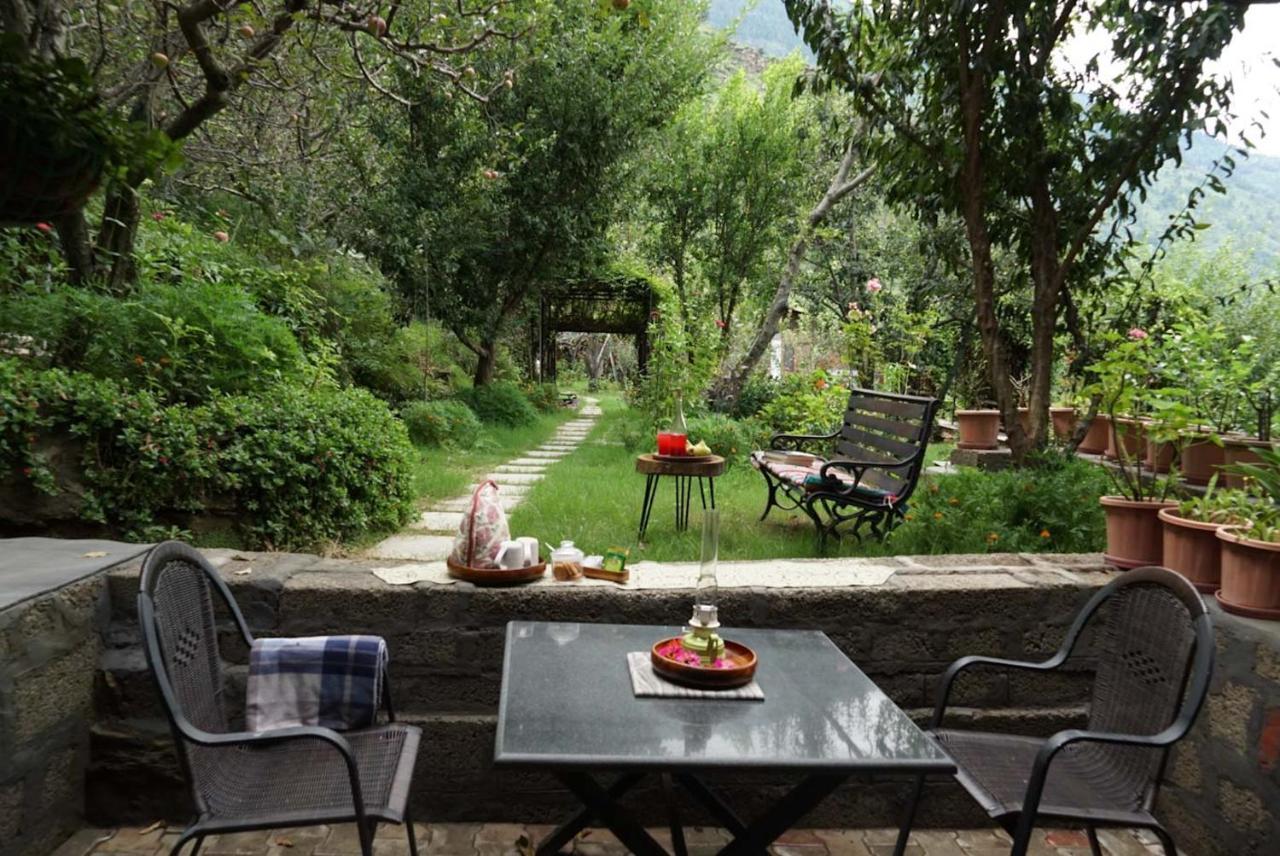 Lodge Autumnred Manali (Himachal Pradesh)