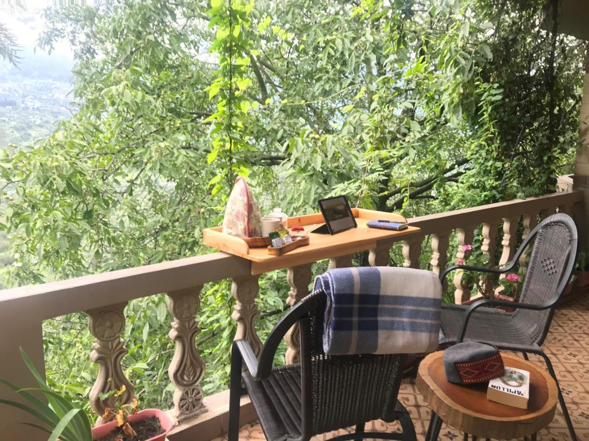 Autumnred Lodge Manali (Himachal Pradesh)