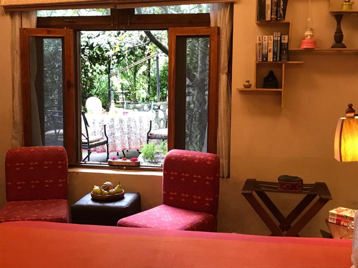 Lodge Autumnred Manali (Himachal Pradesh)