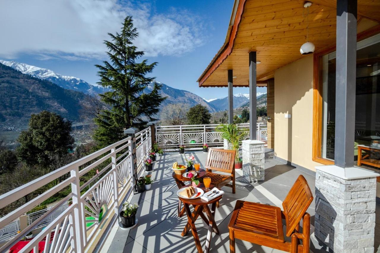 Anand Vardhan Hotel Manali (Himachal Pradesh)