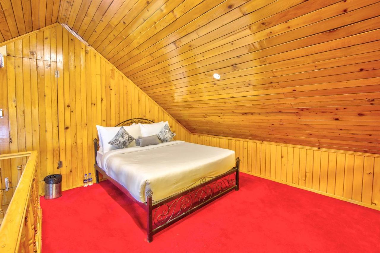 Hotel Paradise-the Whitehouse Cafe 4*