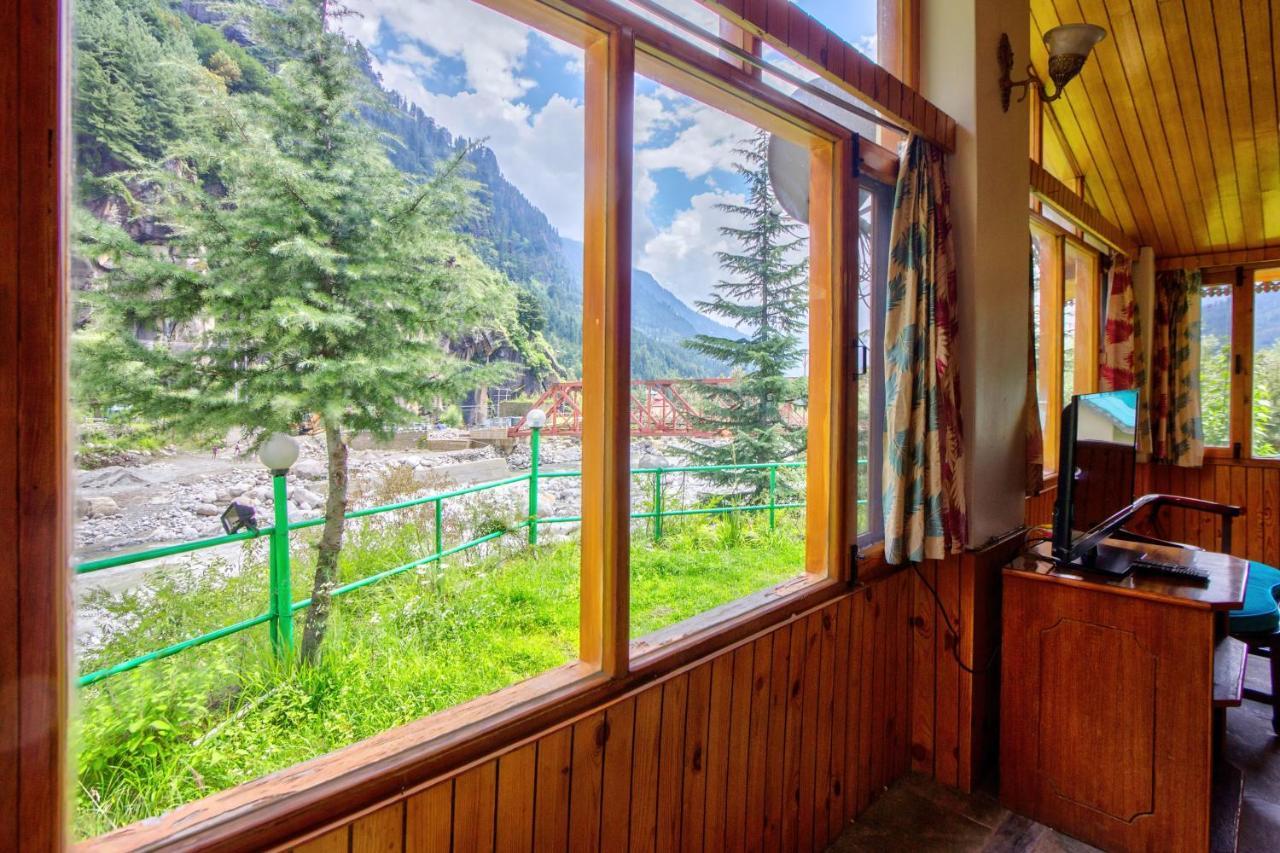 Paradise-the Whitehouse Cafe Hotel 4*