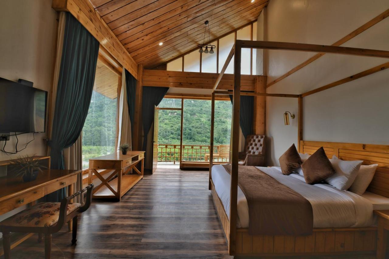 Hotel Shirar And Manali (Himachal Pradesh)