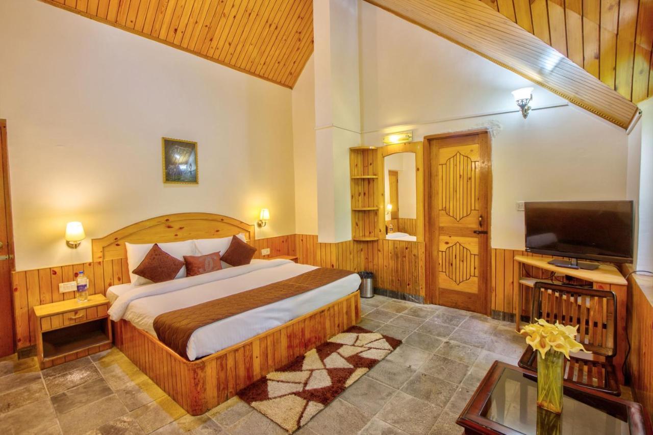 Hotel Paradise-the Whitehouse Cafe 4*