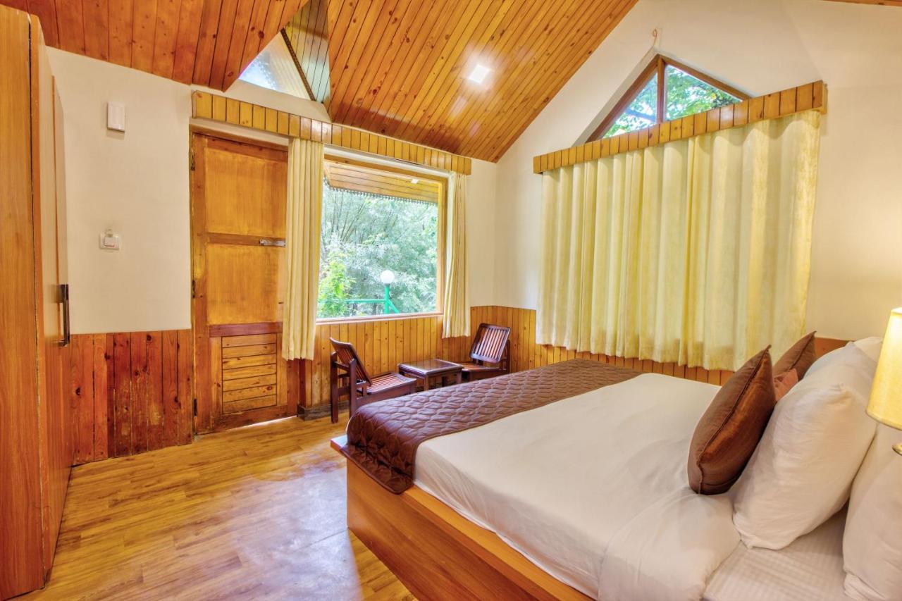 Paradise-the Whitehouse Cafe Hotel 4*