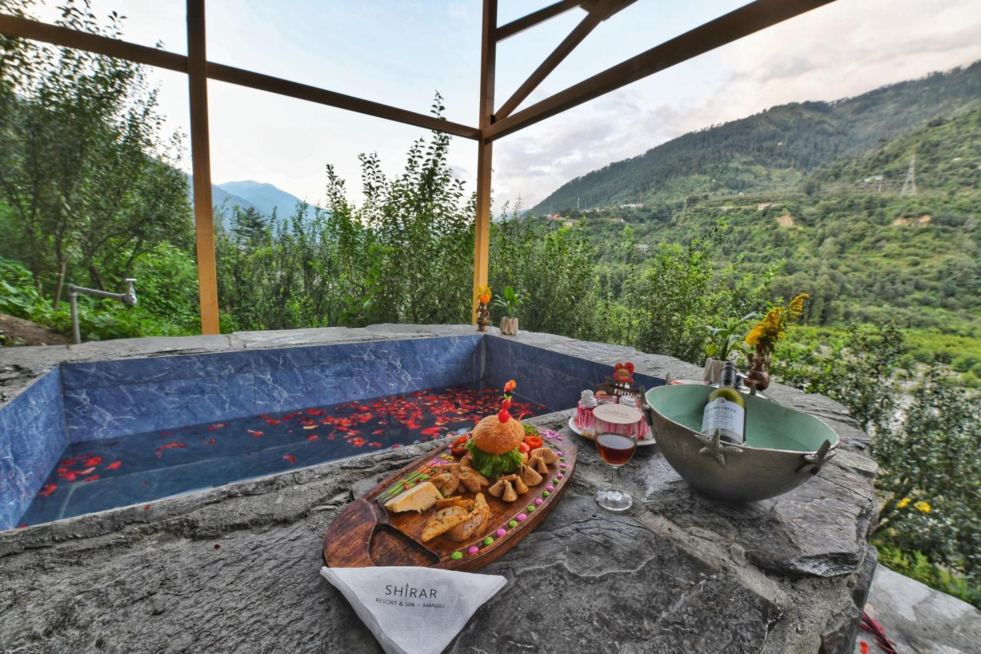 Shirar And Hotel Manali (Himachal Pradesh)