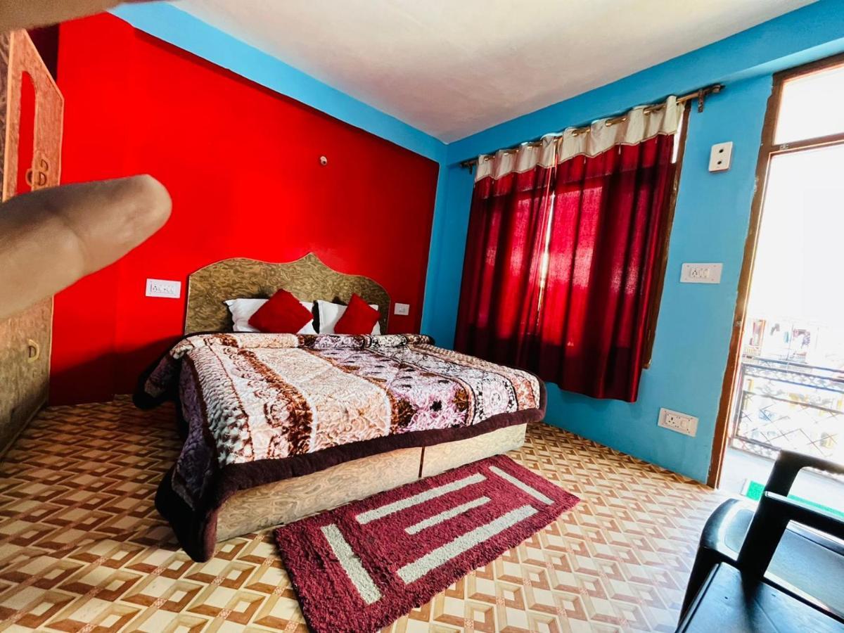 Guest house Non Stop Cafe &