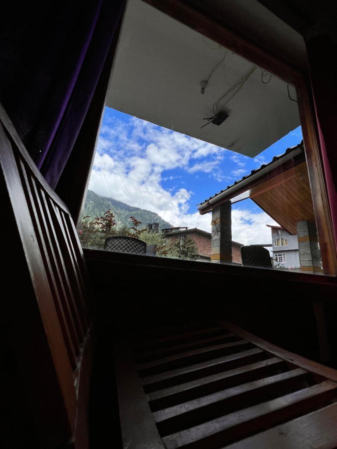 Yolo Backpackers - Hostel Manali (Himachal Pradesh)