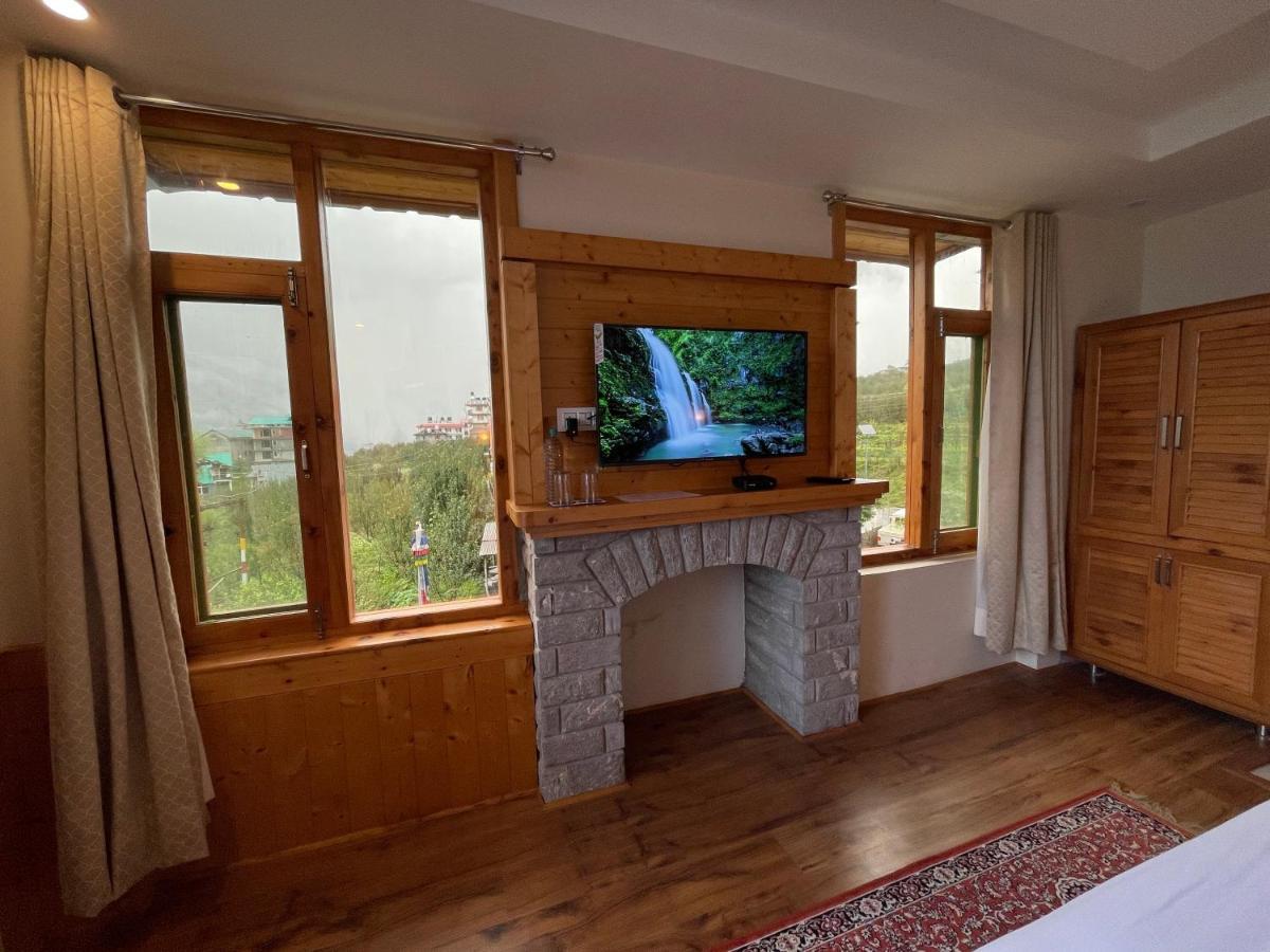 Monkwood House 4*