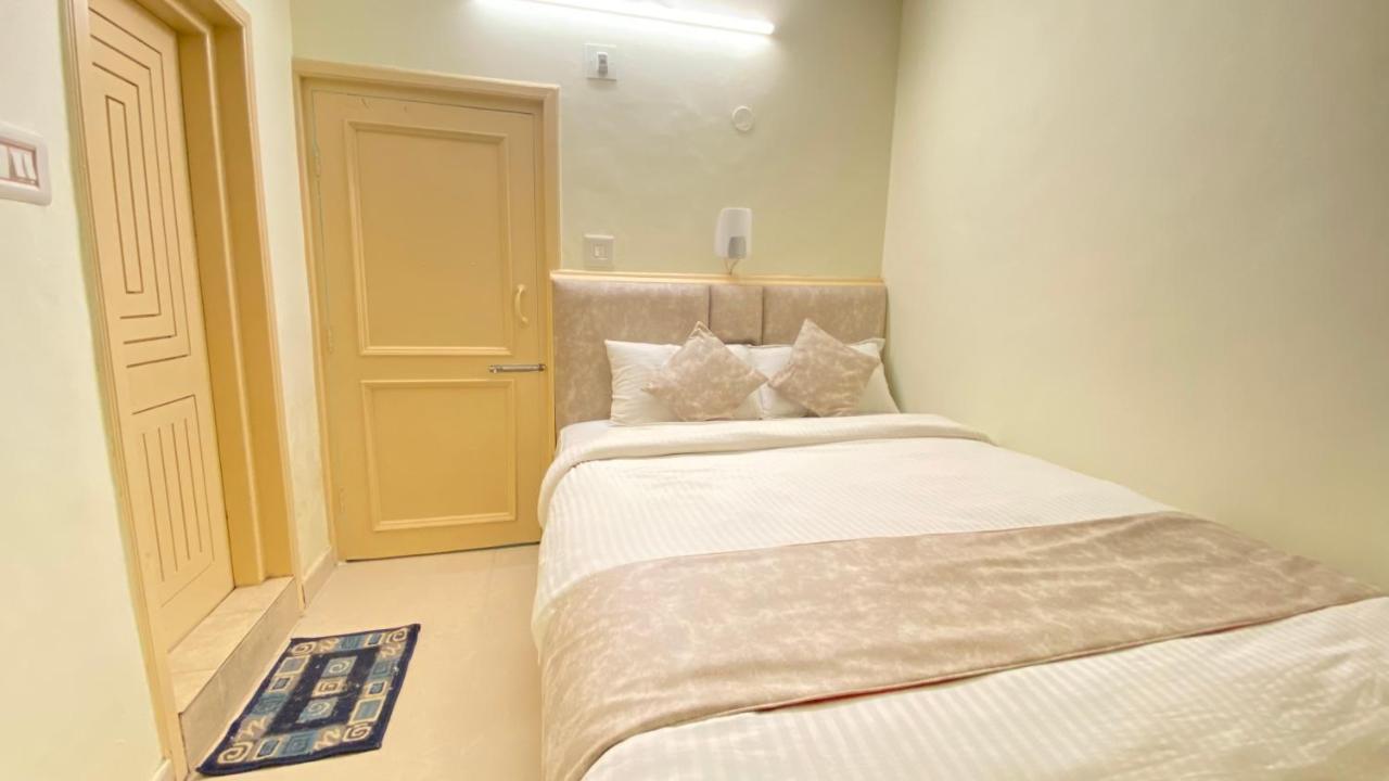 Hotel Meadows 3*