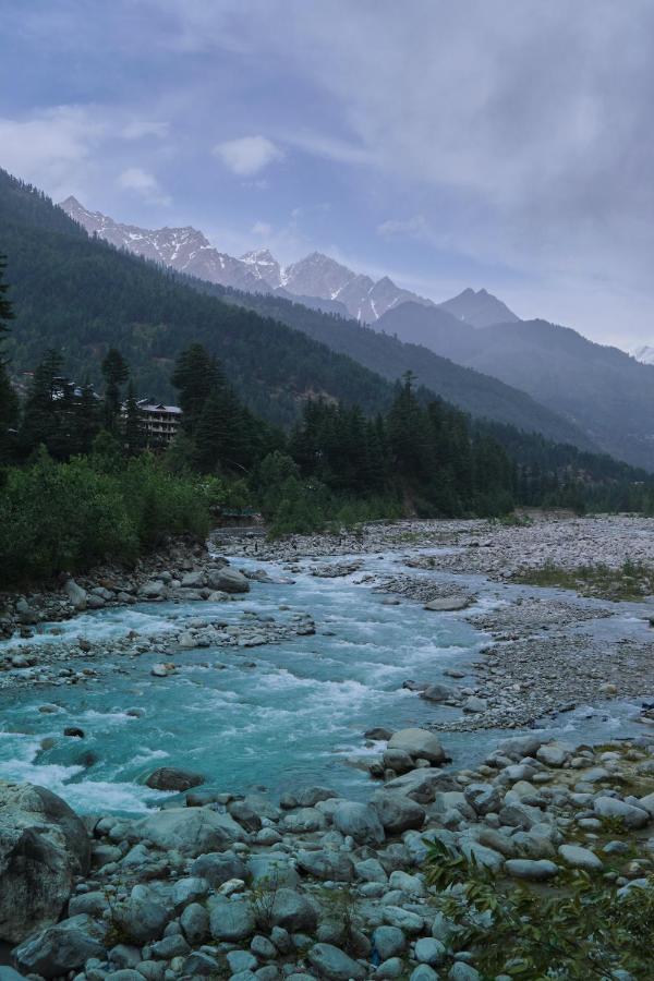 The Sliver Land # Mountain View # River View # Near Volvo Bus Stand # Family # Open Terrace Hotel 3*
