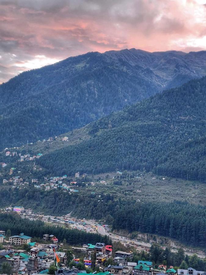 Safarnama Homestay - With Mountain And Sunset View Homestay Manali (Himachal Pradesh)