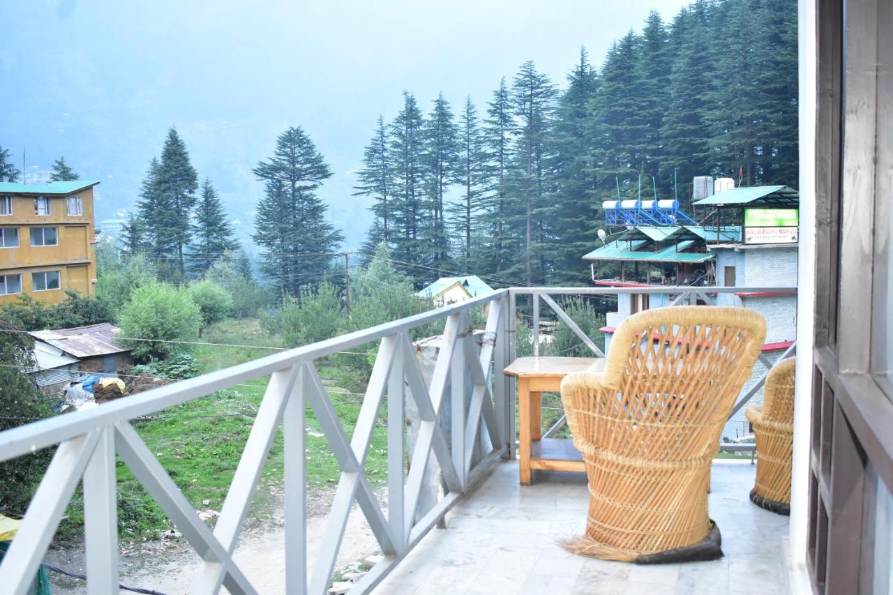 Apartment Hadimba Mountain View - Near Mall Road M 88948-44503 Manali (Himachal Pradesh)