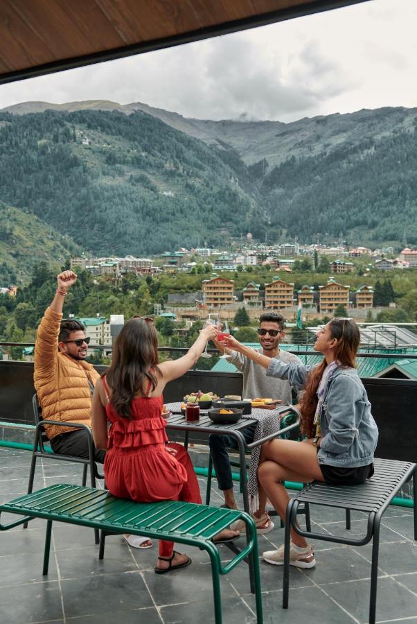 Naiden Luxury By Poshtel Hotel Manali (Himachal Pradesh)