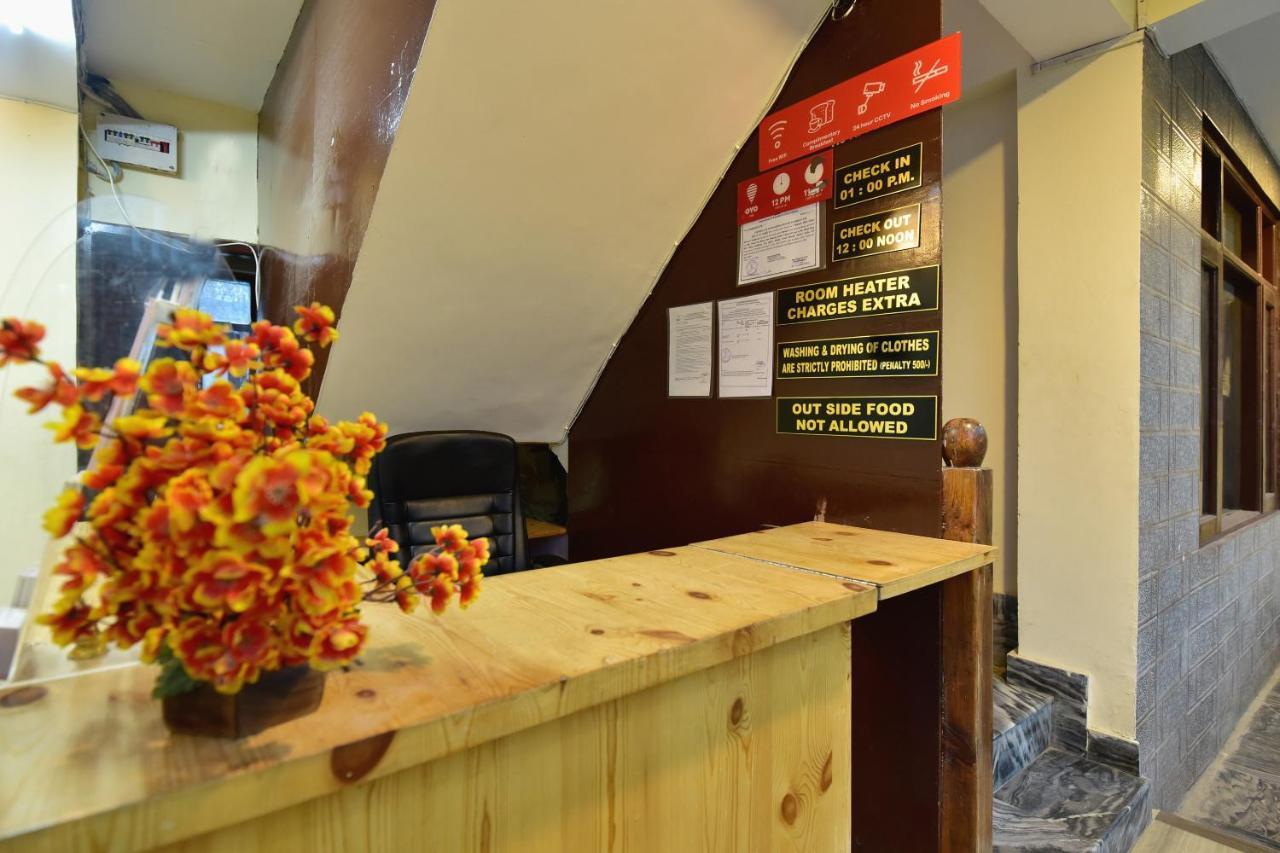 Hotel Oyo 14393 Akash Hills
