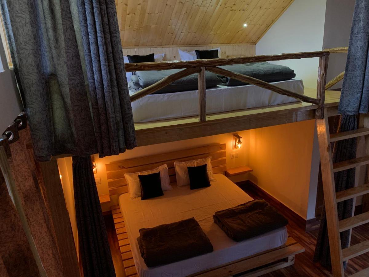 Roamate Hostel, Old * Manali (Himachal Pradesh)