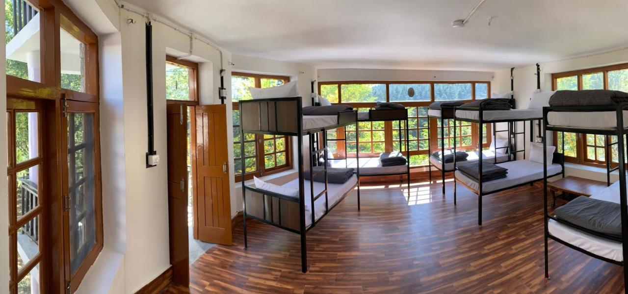 Hostel Roamate Hostel, Old Manali (Himachal Pradesh)