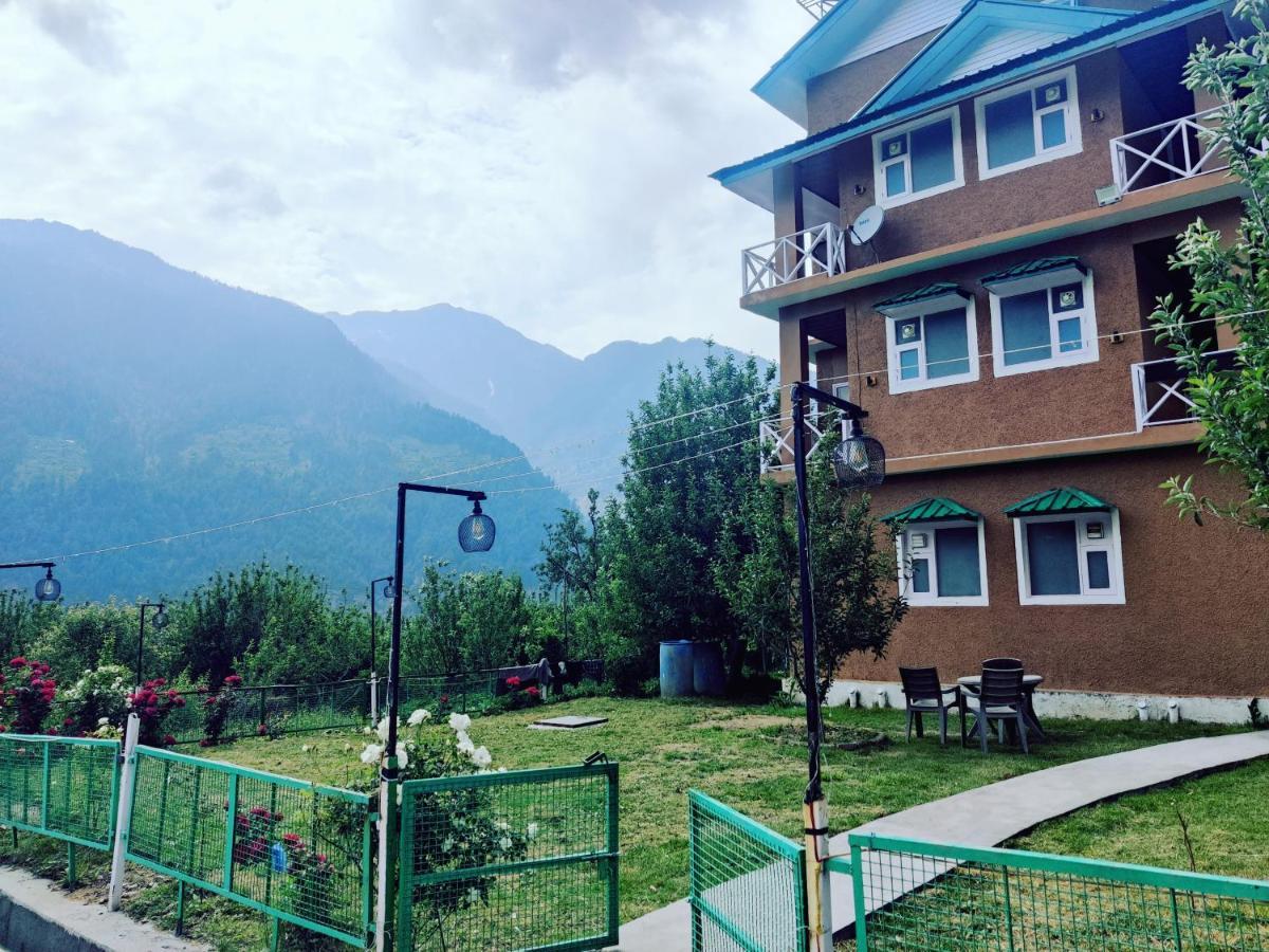 Luxury Planet Hotel Manali (Himachal Pradesh)