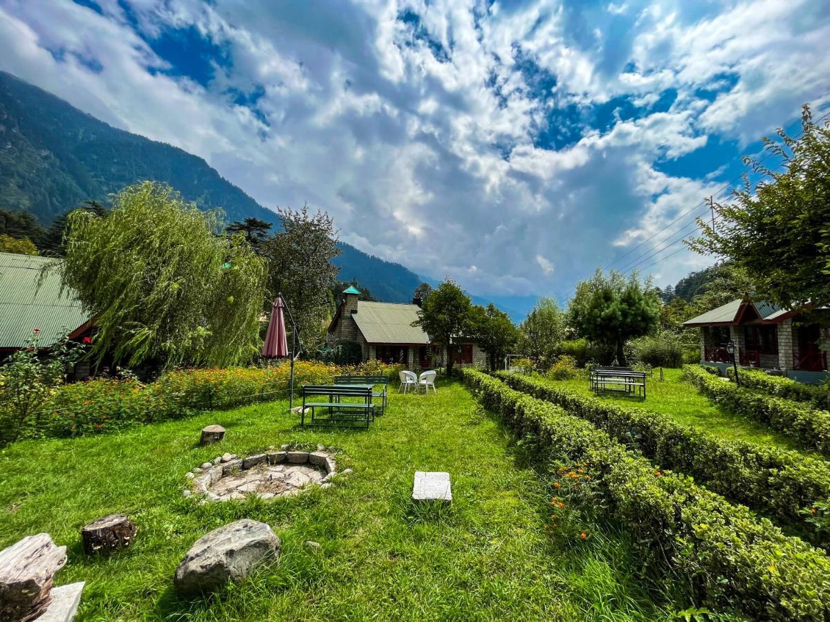 Leela Huts Villa Manali (Himachal Pradesh)