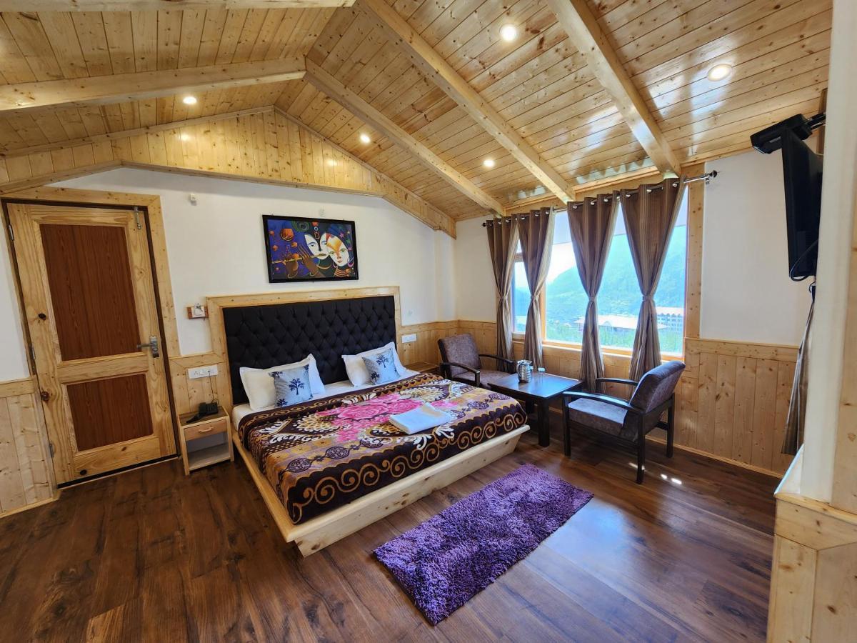 Luxury Planet Hotel Manali (Himachal Pradesh)