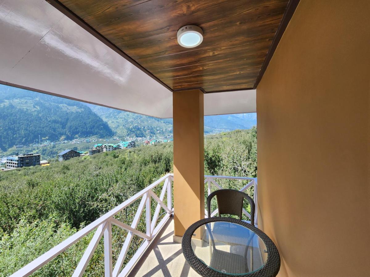 Hotel Luxury Planet Manali (Himachal Pradesh)