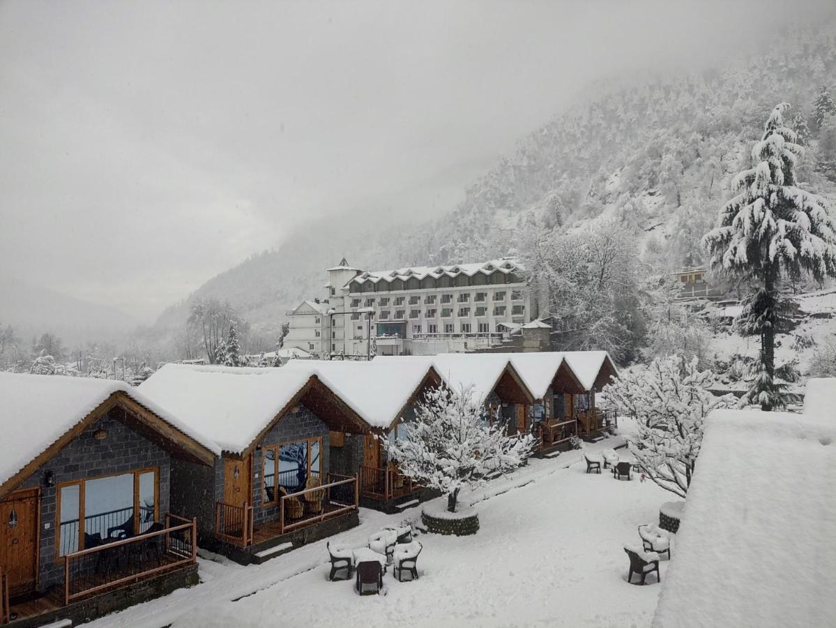 Winterfell The Stay, Unique River Front Resort