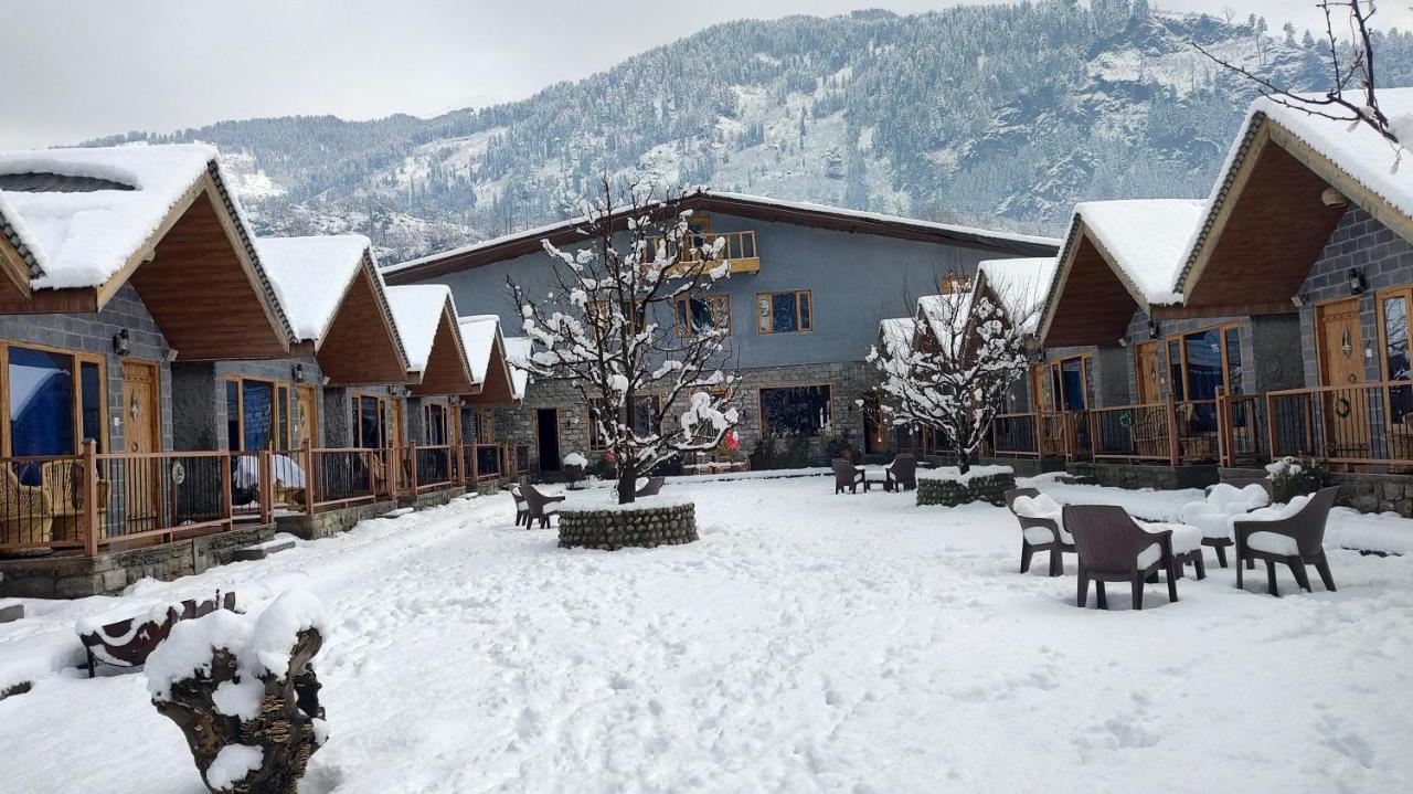 Resort Winterfell The Stay, Unique River Front