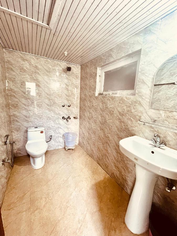 Hadimba Hill View - In Center Apartment Manali (Himachal Pradesh)
