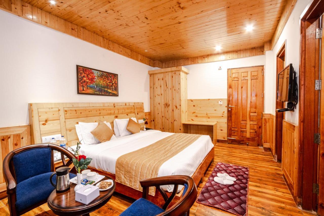 Hotel Tripli Stone House Manali (Himachal Pradesh)
