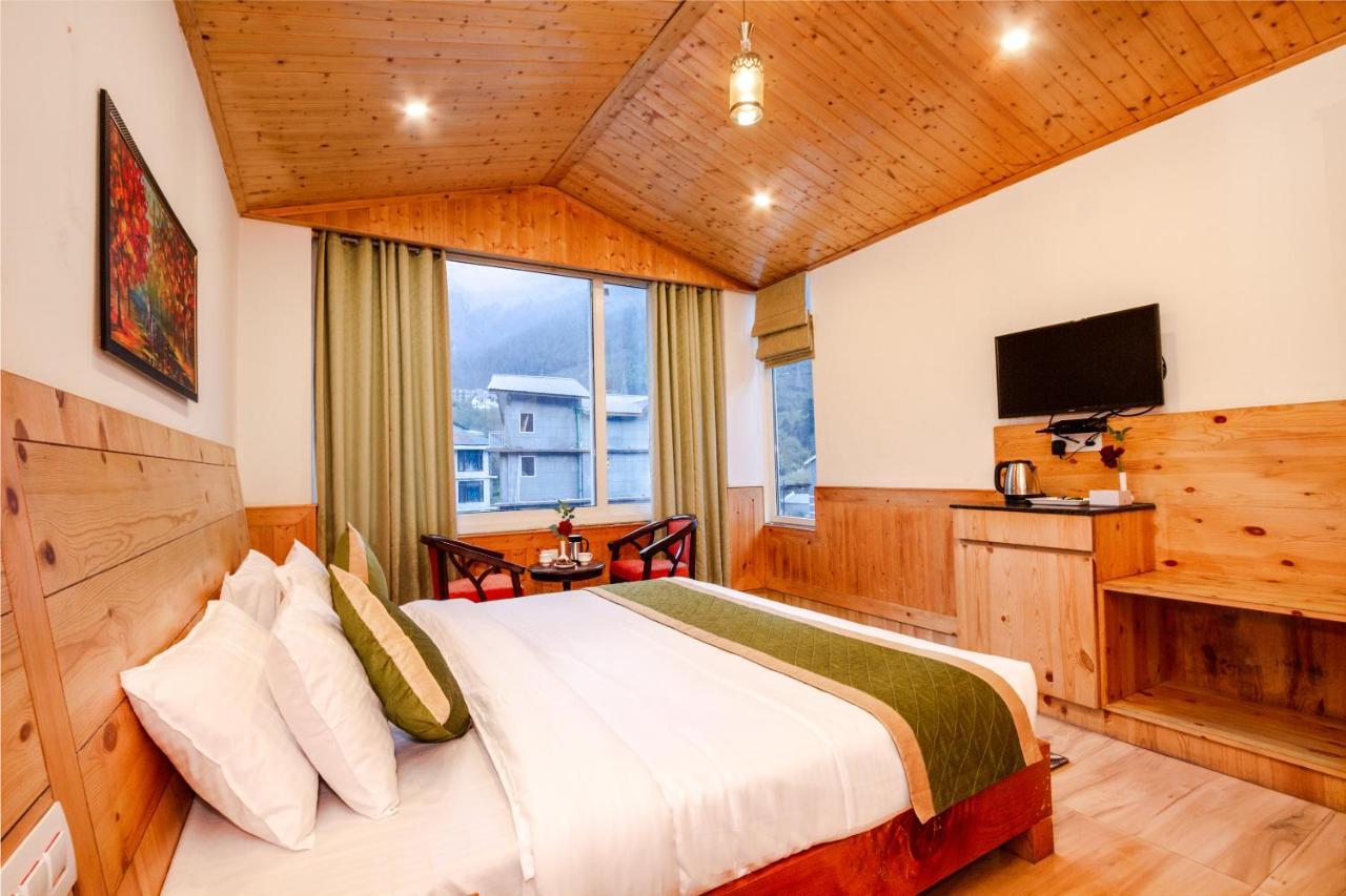 Tripli Stone House Hotel Manali (Himachal Pradesh)