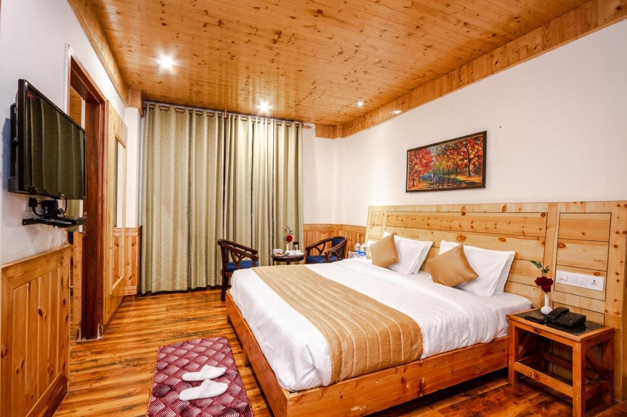 Tripli Stone House Hotel
