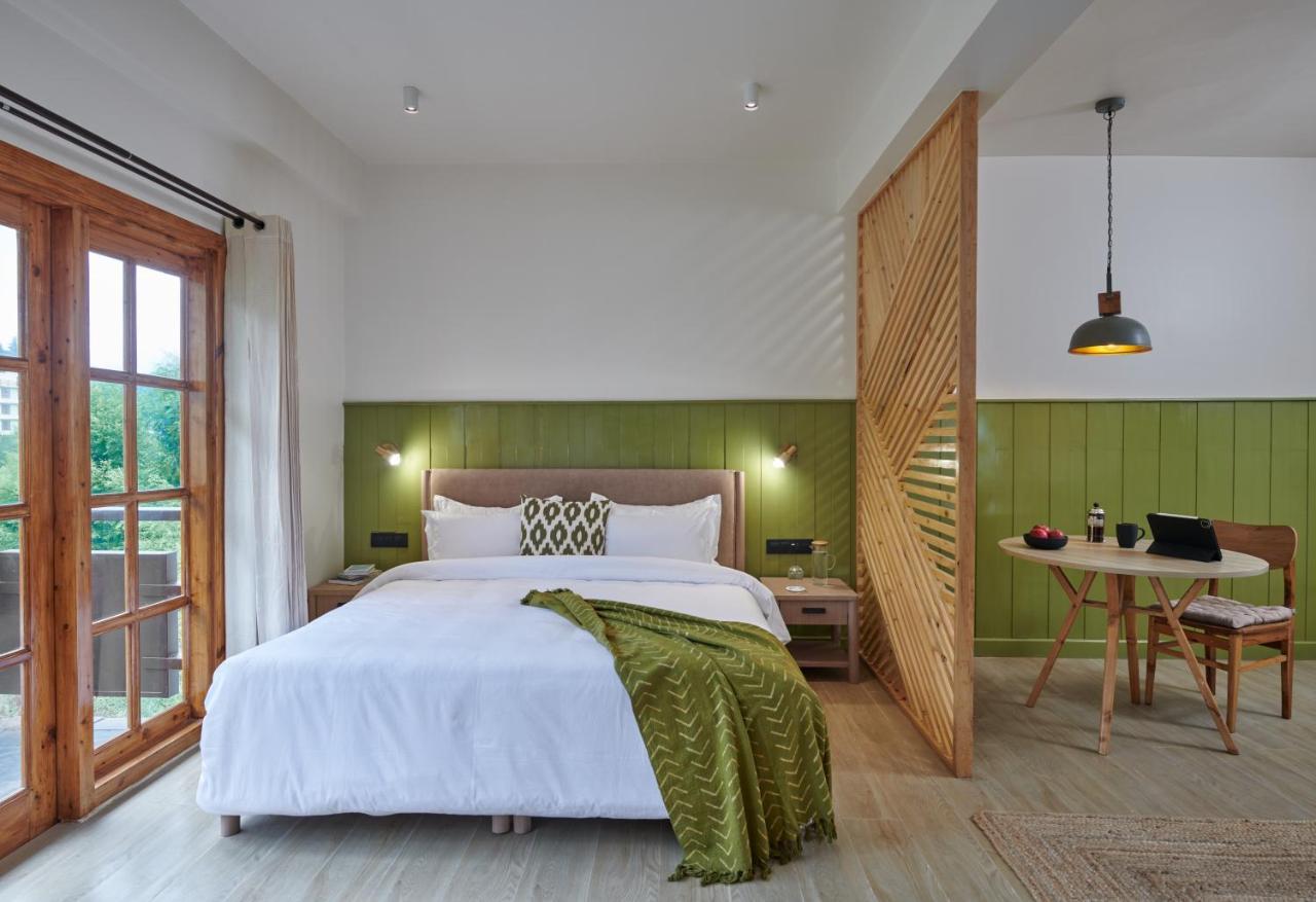Naiden Luxury By Poshtel Manali (Himachal Pradesh)