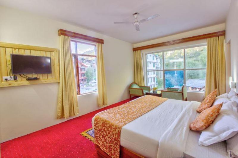 Ayushman Hotel