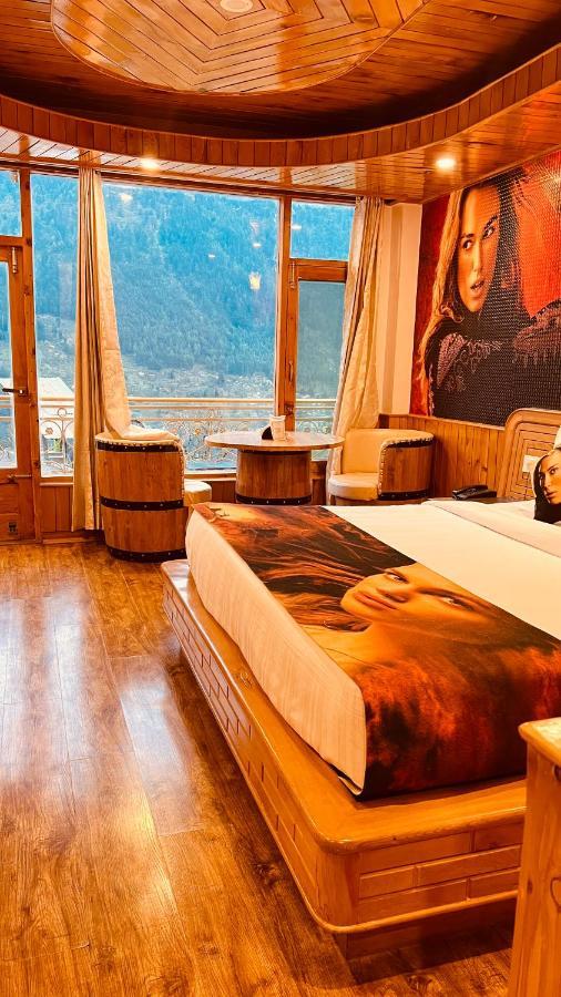 Smuggler By West Western Near To Mall Road & Hadimba Temple # Swimming Pool#free Pick From Volvo Bus Stand Resort Manali (Himachal Pradesh)