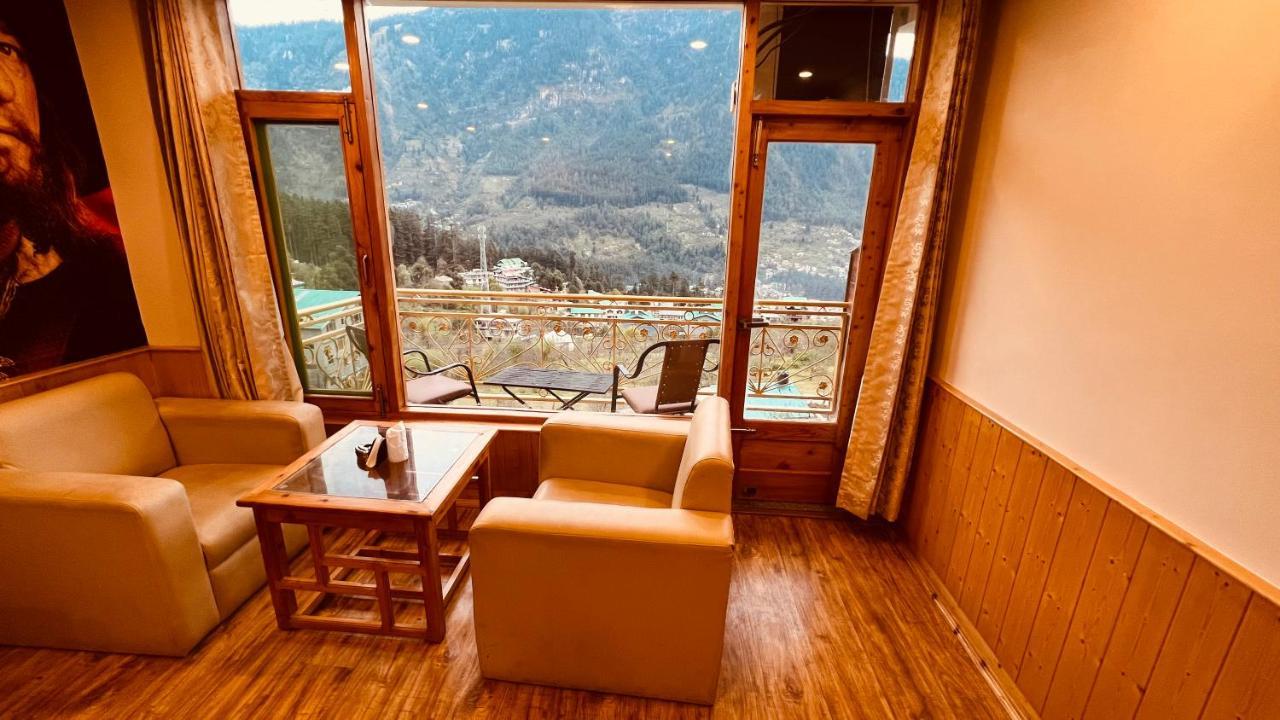 Resort Smuggler By West Western Near To Mall Road & Hadimba Temple # Swimming Pool#free Pick From Volvo Bus Stand Manali (Himachal Pradesh)