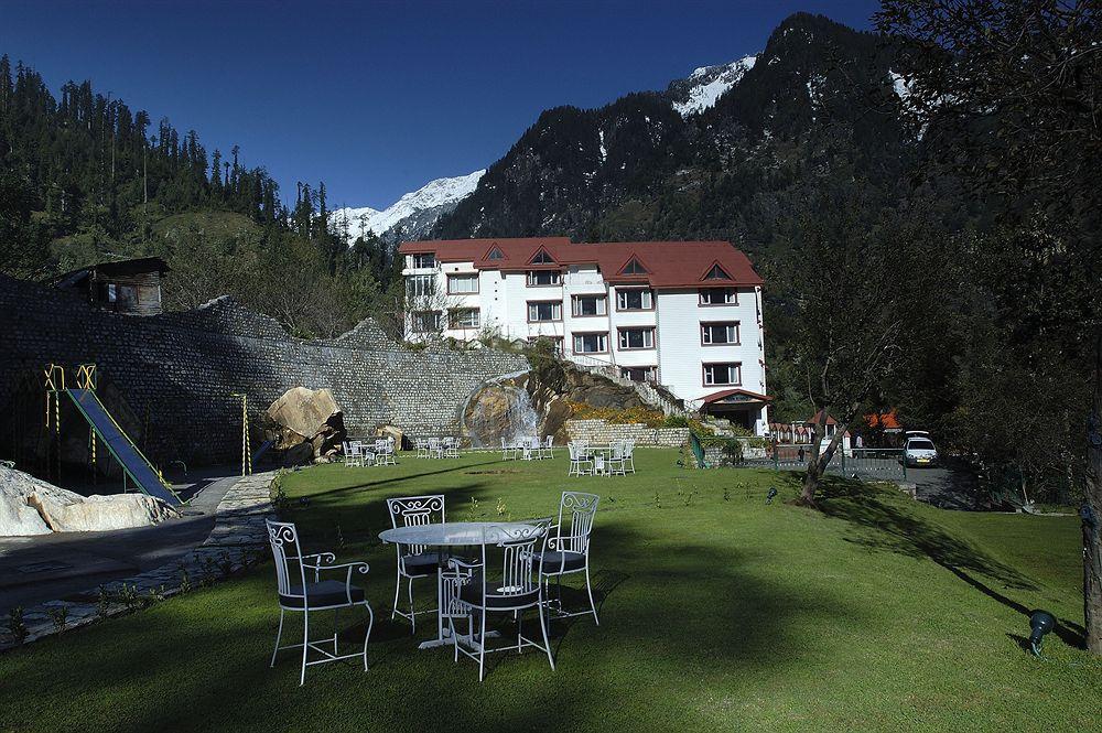 Apple Country Resorts- A Vegetarian Place Resort Manali (Himachal Pradesh)