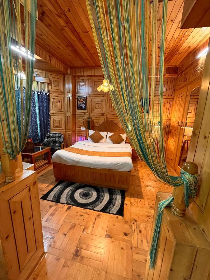 Woods Villa-a Unit Of Ram Manali (Himachal Pradesh)