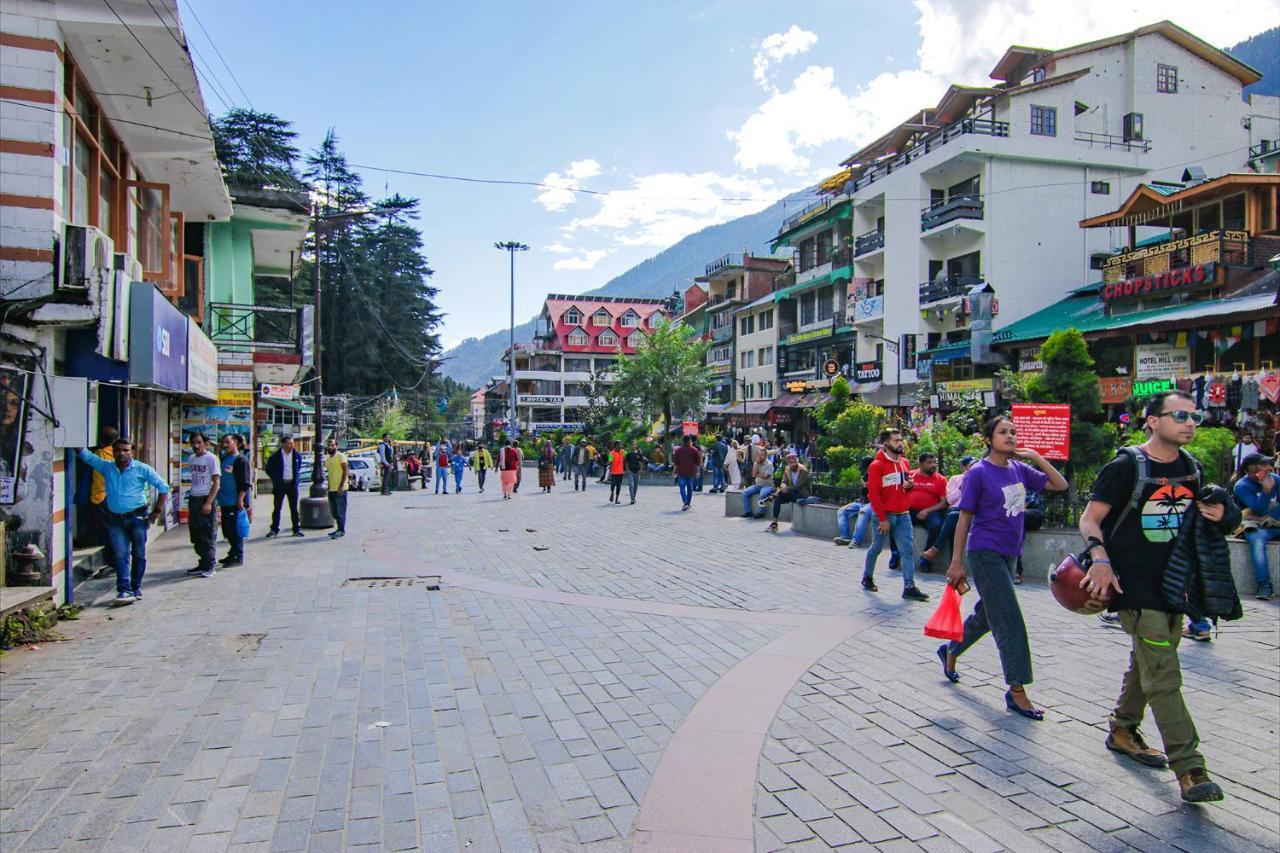 Fabhotel Hira Invitation Hotel Manali (Himachal Pradesh)