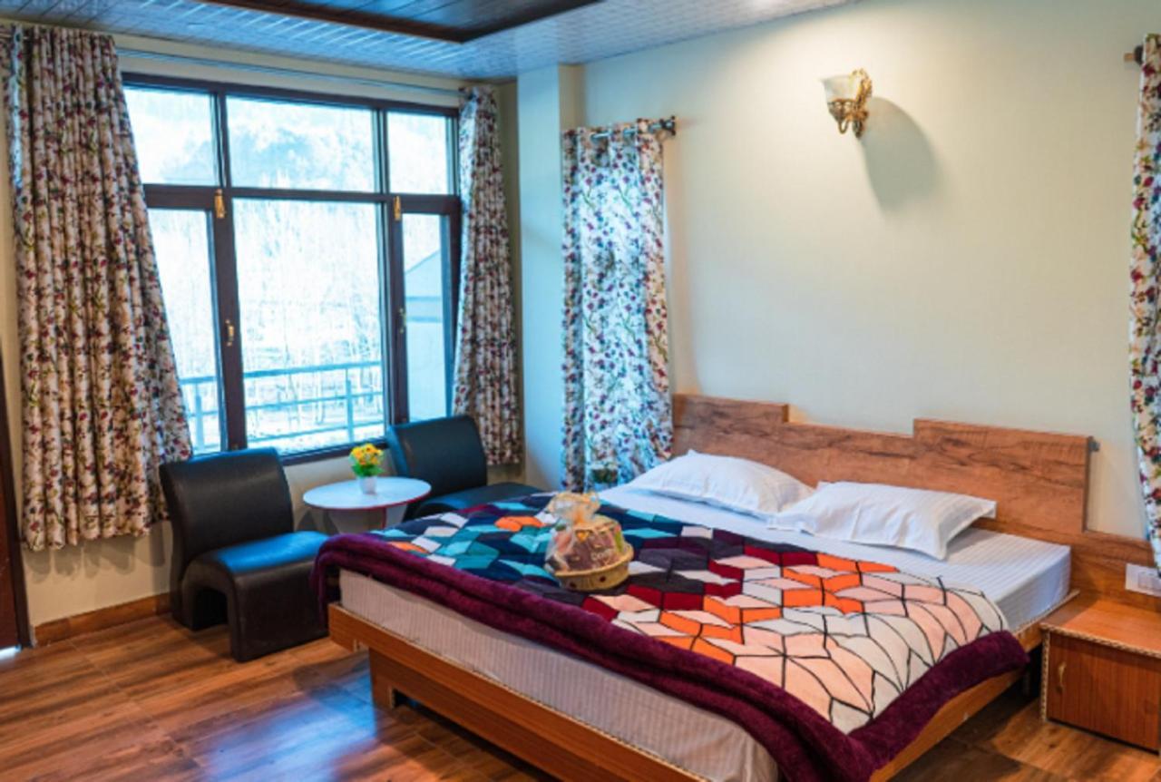 Bed & Breakfast Him Taj By Stayapart Manali (Himachal Pradesh)