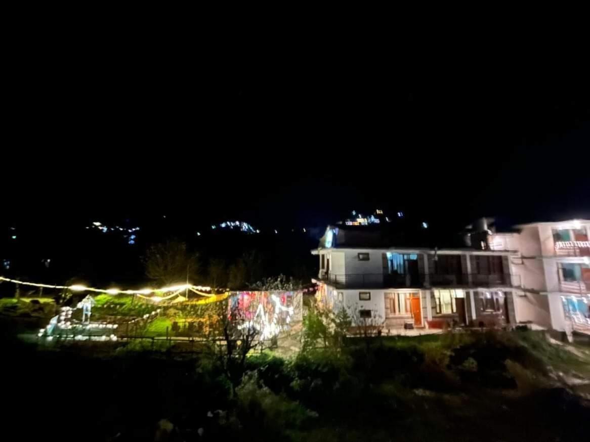 Farm And Camps Hostel Manali (Himachal Pradesh)