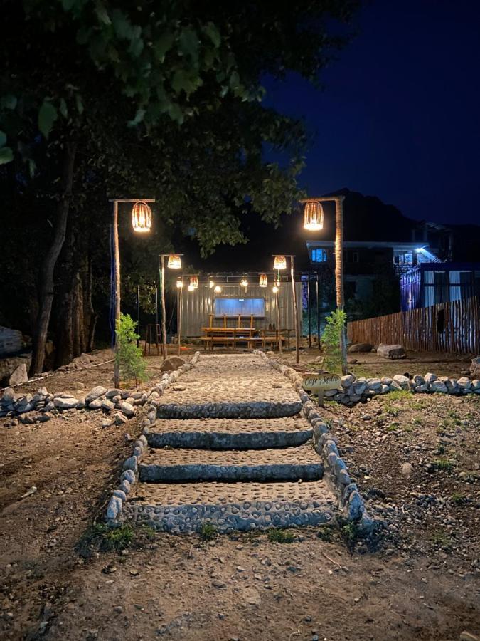 Worthmiles Resort