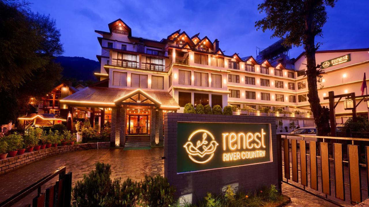 Renest River Country 4*