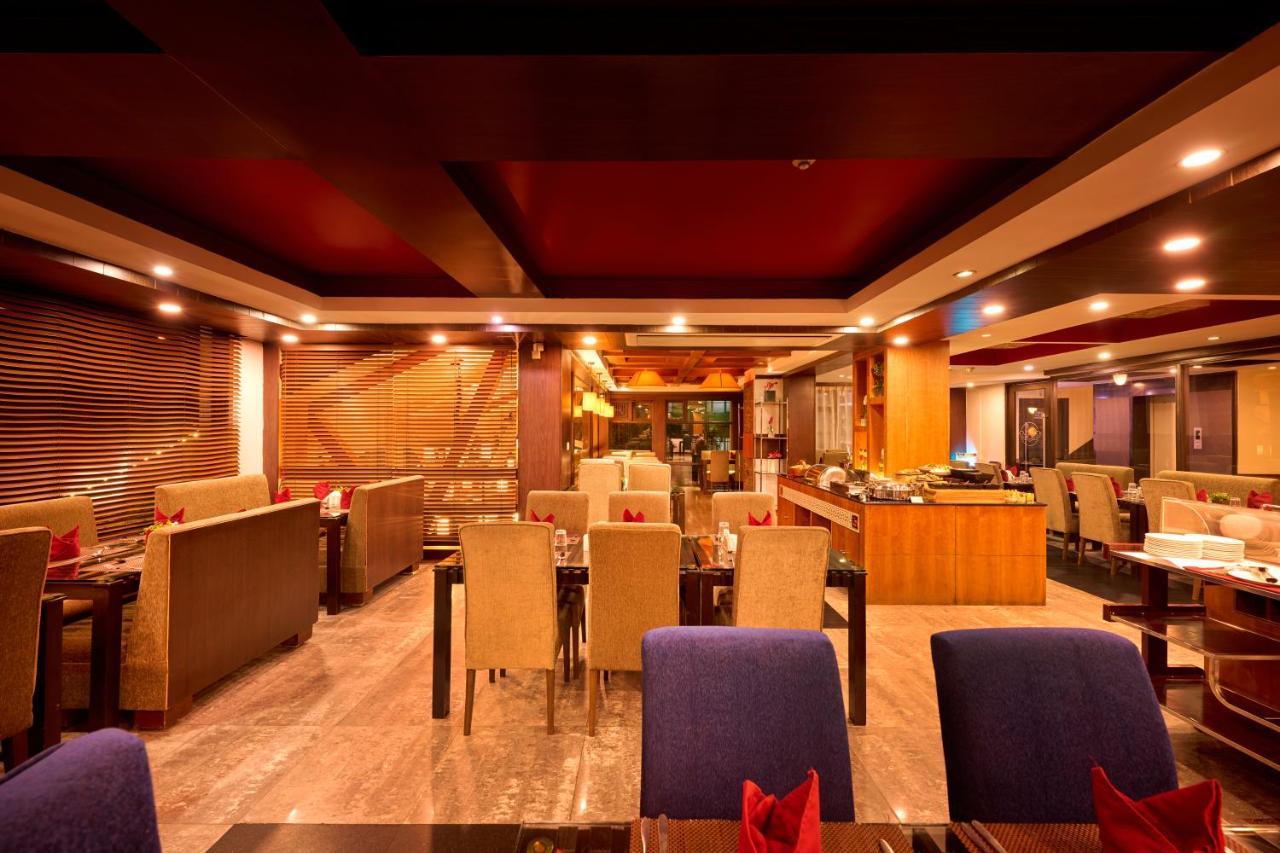 Renest River Country Resort 4*