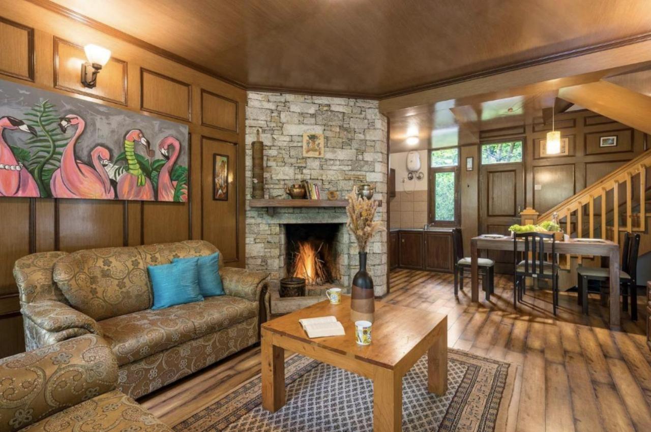 Himalayan Mansion Luxury By The Mall * Manali (Himachal Pradesh)