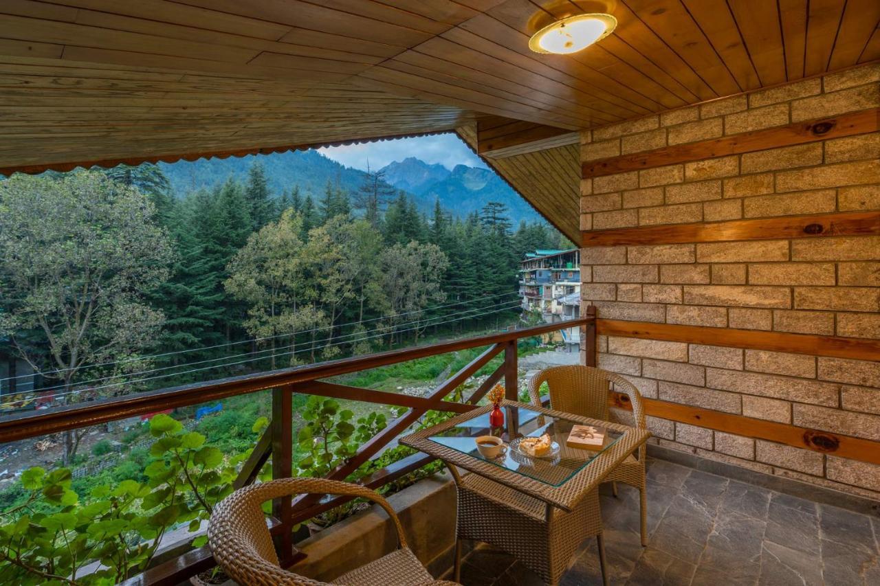 Stayvista At Himalayan Retreat Villa *